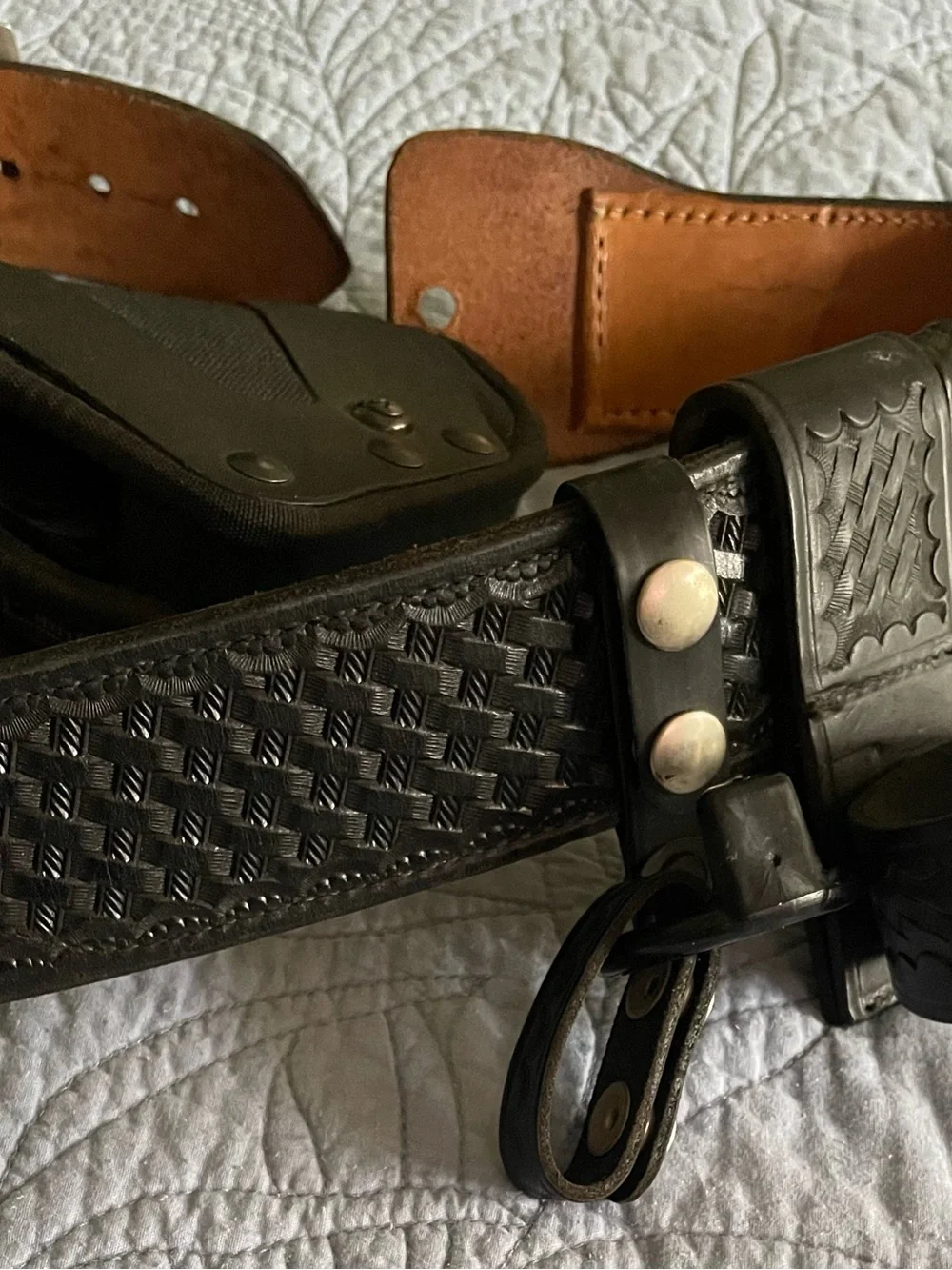 Bucheimer Basketweave Belt  Sz.36  Black  Uncle Mike's Sidekick Holster  Size 21